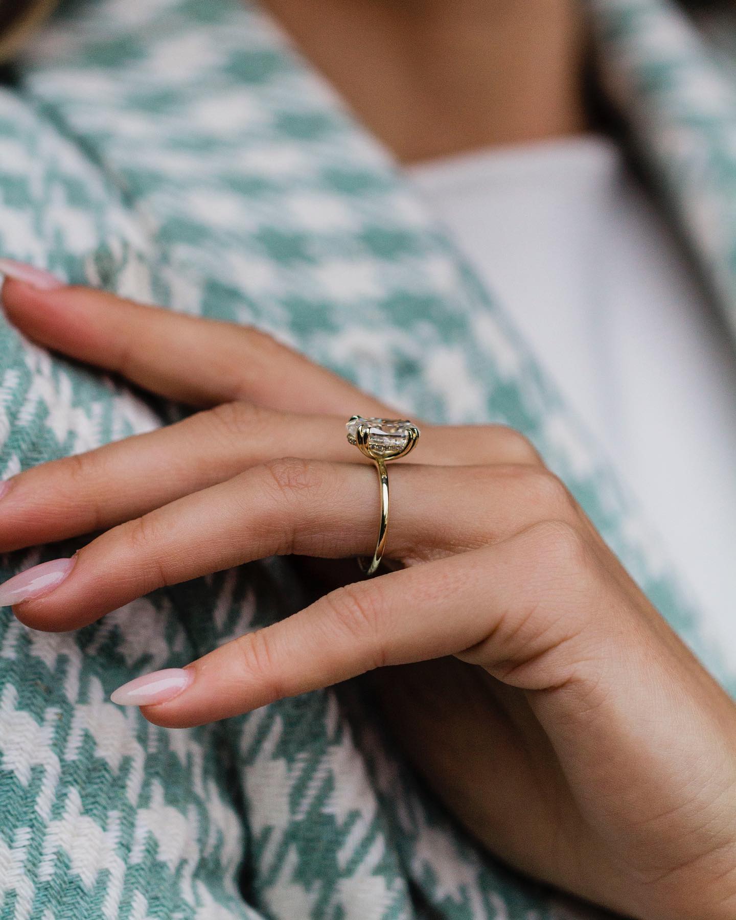 Anel de Moissanite Criado em L - Moissanite Ring avaliação e preço